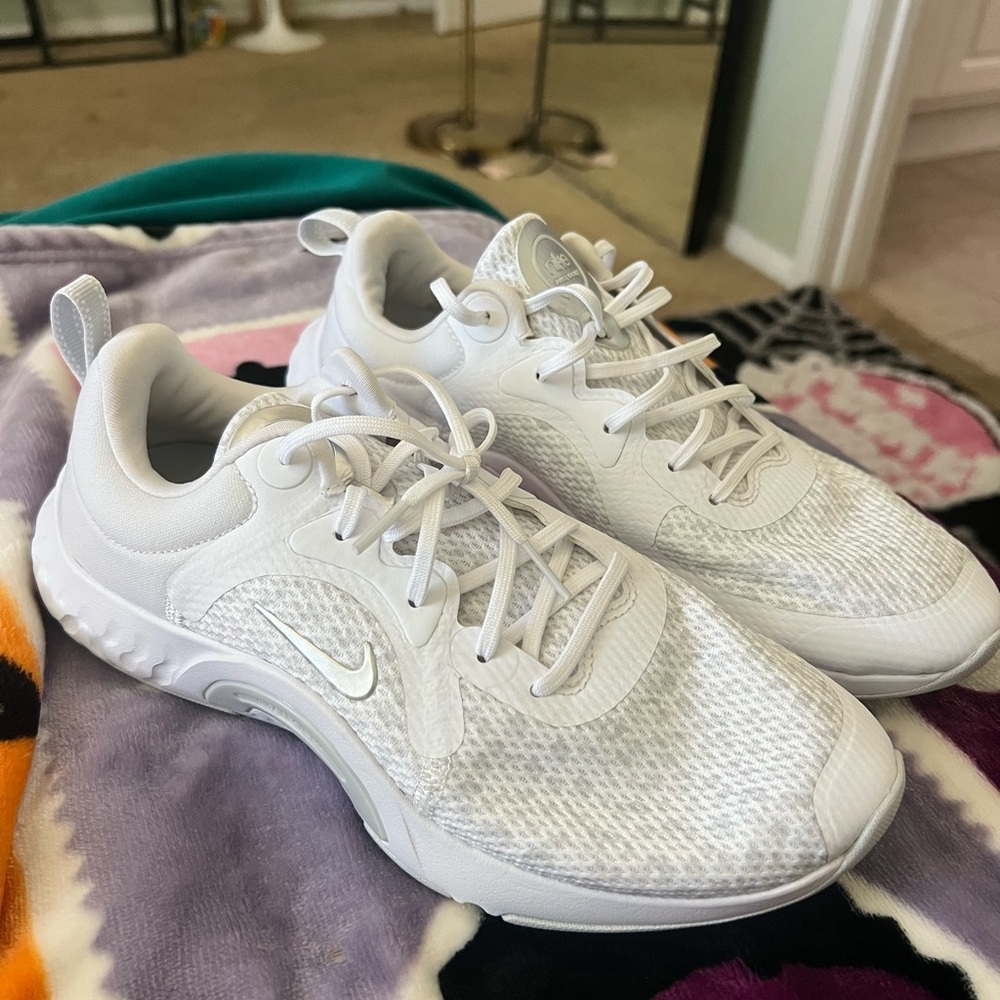 White Nike Sneakers